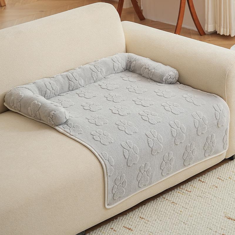 Plush Anti-Scratch Non-Slip Pet Mat for Cats & Dogs - Thickened Sofa Dog Bed