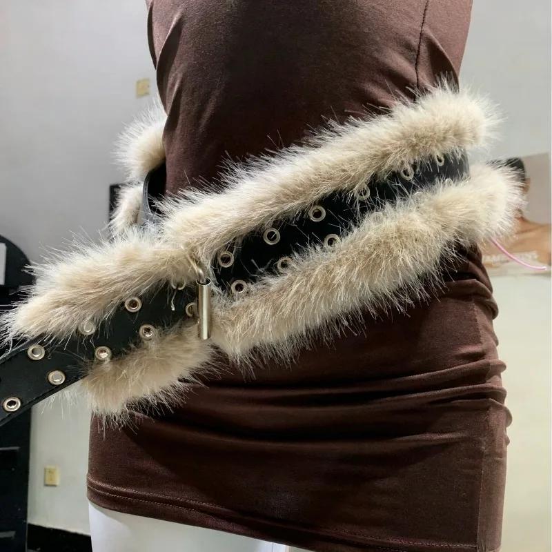 Punk PU Studded Fur Belt Y2k Vintage Faux Fur Rhinestone Patchwork Belt Metal Plush Waist Chain Furry Waistband Jeans Belts