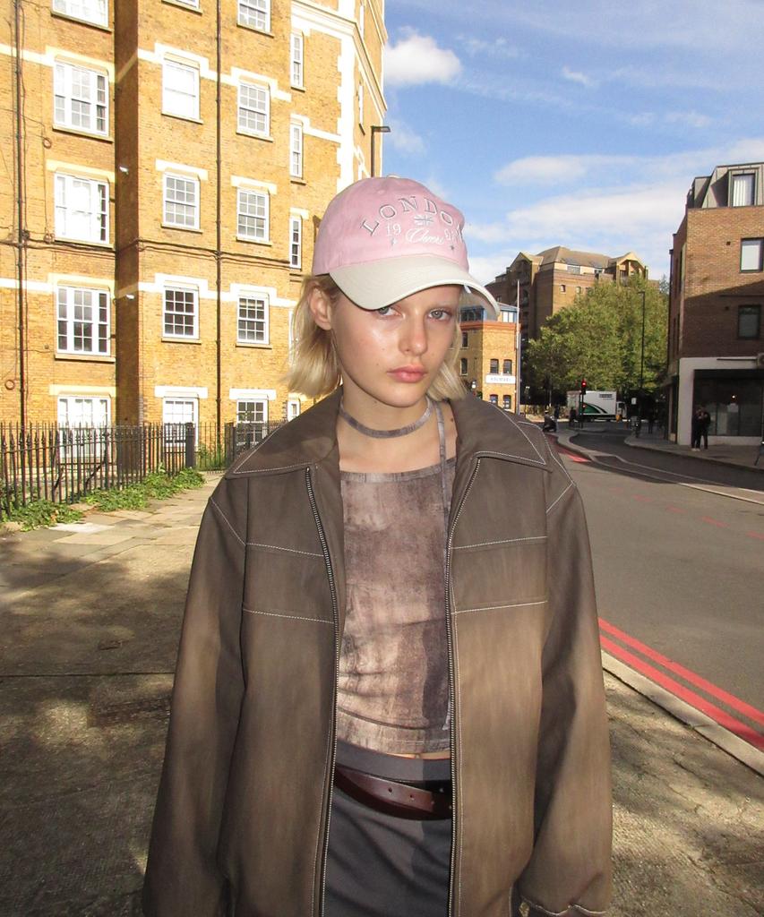 DIMANCHE London Cap (Pink)