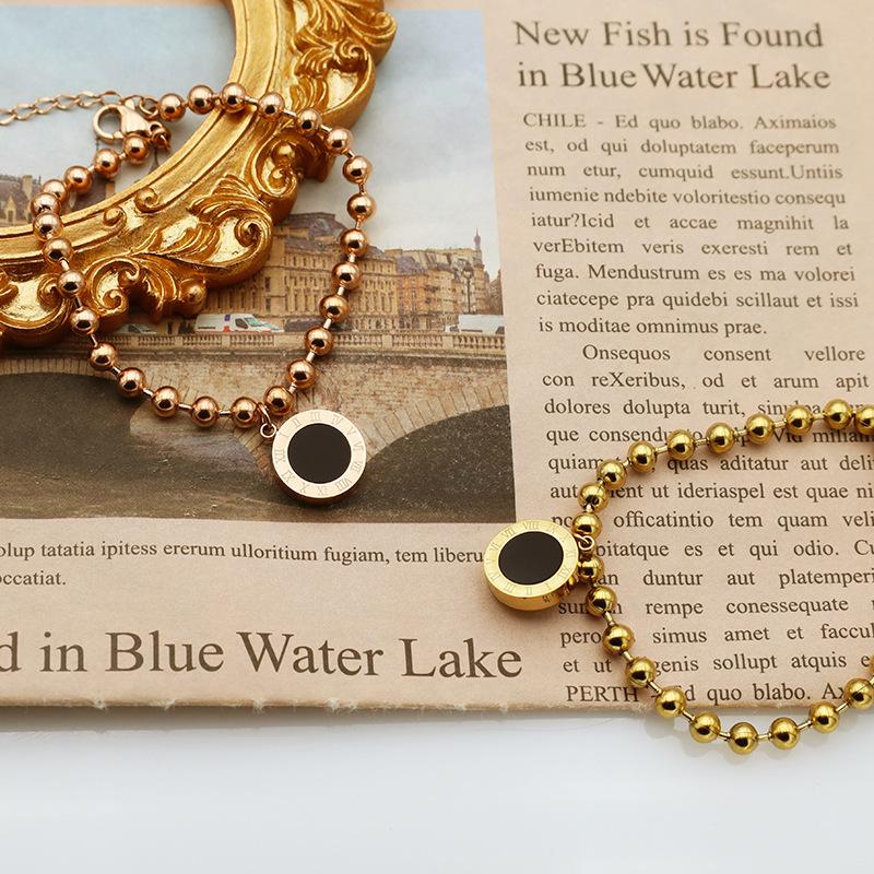 Retro Black And White Double-Sided Roman Premium Digital Bracelet Women'S Non-Fading Round Bead Titanium Steel Bracelet