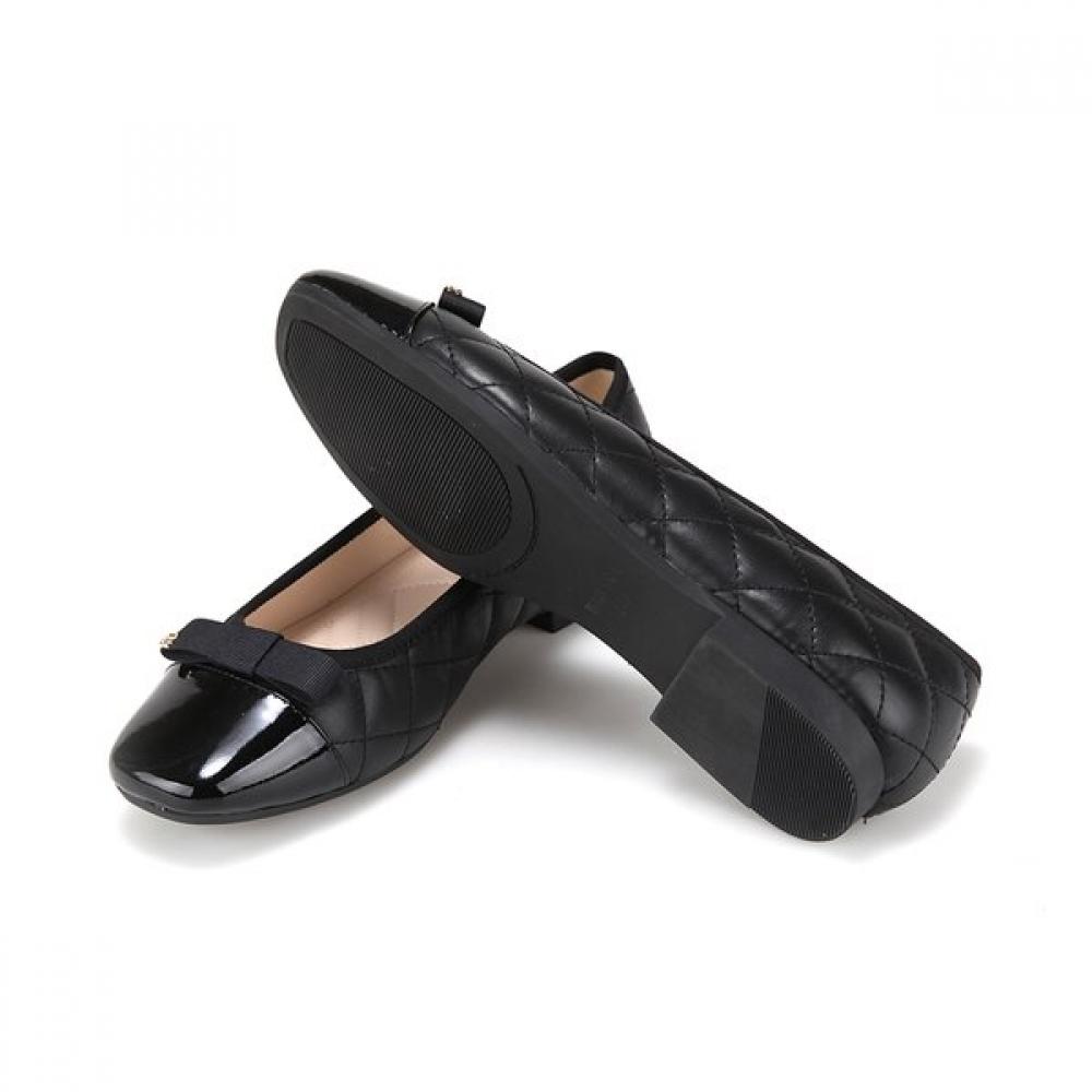 BARBARA Leather Glossy Quilted Ribbon Flat 1.5cm Blj141bk