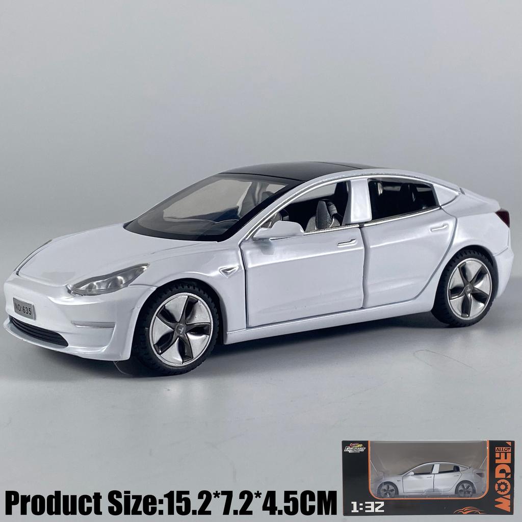 1:32 Model 3 Mid-size Luxury Sedan Alloy Metal Diecast Model Car Simulation Miniature Holiday Present & Home Trendy Ornament Toy