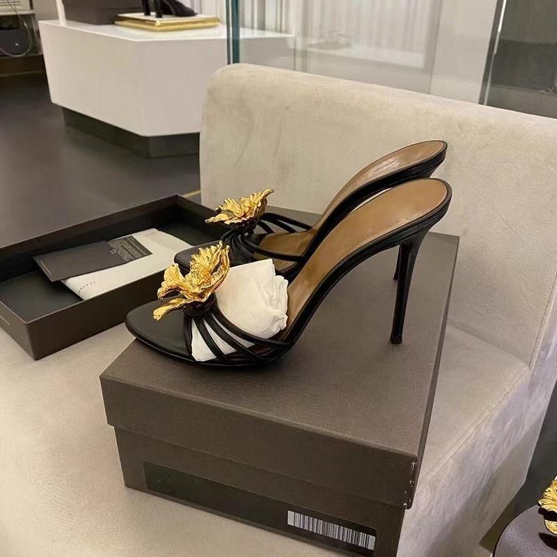 2025 summer new Korean version fashion open-toed stiletto temperament sandals women's metal flowers with high heels