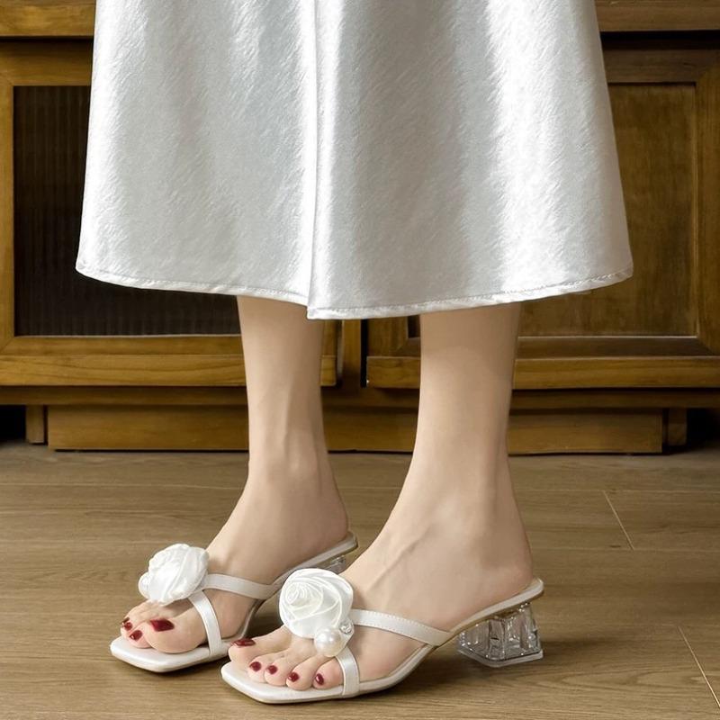 Square head sandals actress crystal heel summer new open-toed one-word drag flower cross with cool slippers woman