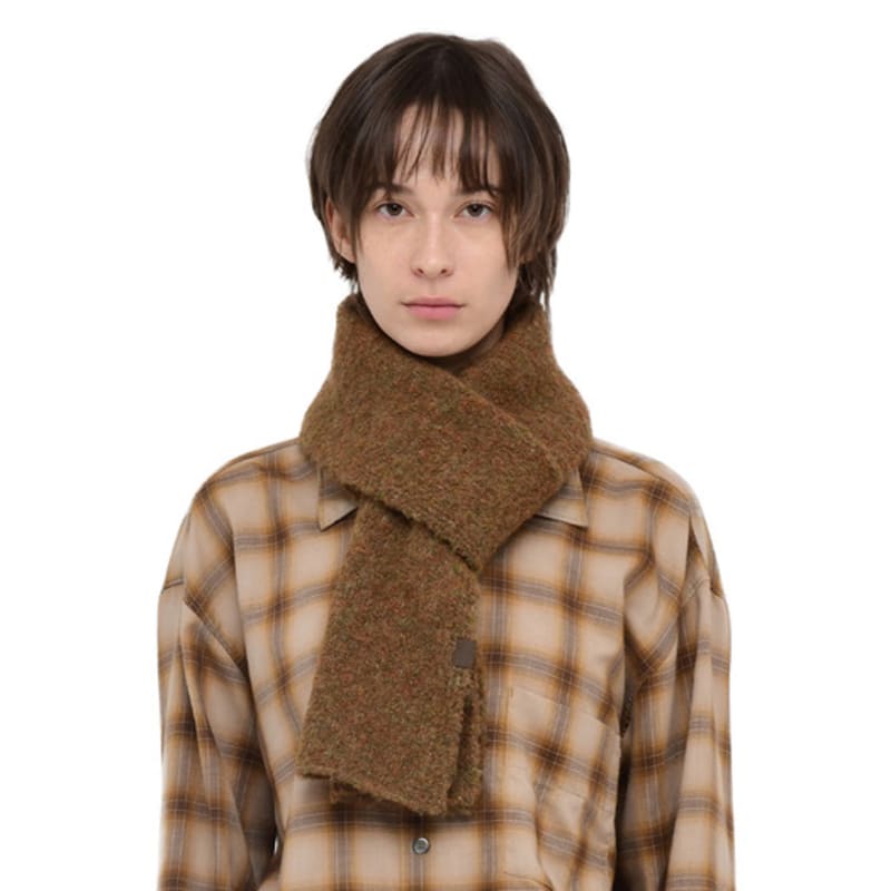 

velsey fluffy muffler [SOIL] SOIL