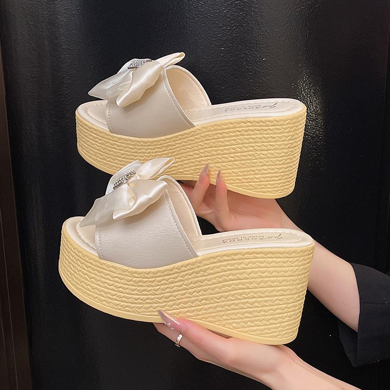 Fashion Summer 9cm Wedge Heels Slippers Women Big Butterfly Mulers Platform Sandals Clog Shoe Slides Plus Size 43