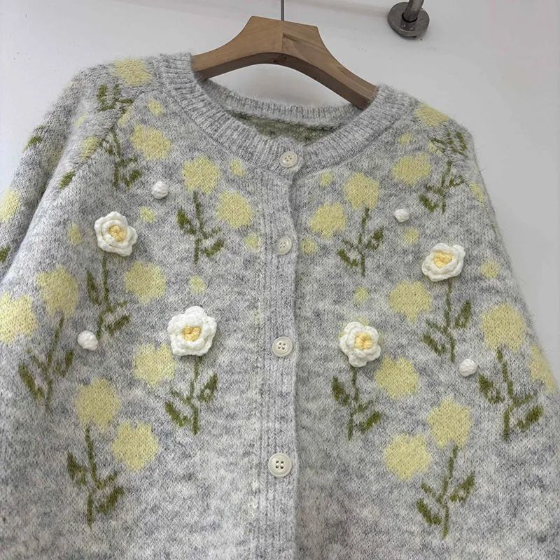 3D Flower Decoration Women Cardigan Gentle Style Ladies Round Neck Solid Color Sweaters Autumn Loose Versatile Woman Single Breasted Coat