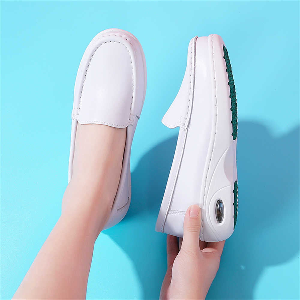 Fashion Massive Without Laces Ladies Shoes Brand Flats New In Sneakers Woman Brand Luxury Sport Scarp Entertainment Tennes Design