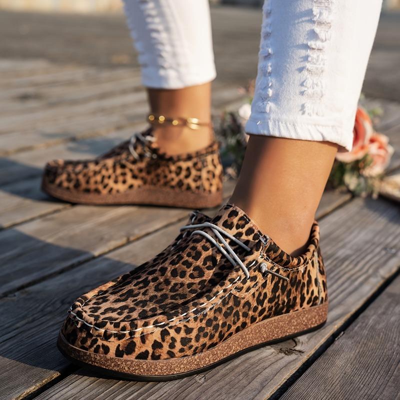 Women's Leopard Print Sneakers - Lightweight Lace-Up Shoes with Cushioned PU Sole, Everyday Casual Shoes for Women, All-Season Fashion Footwear