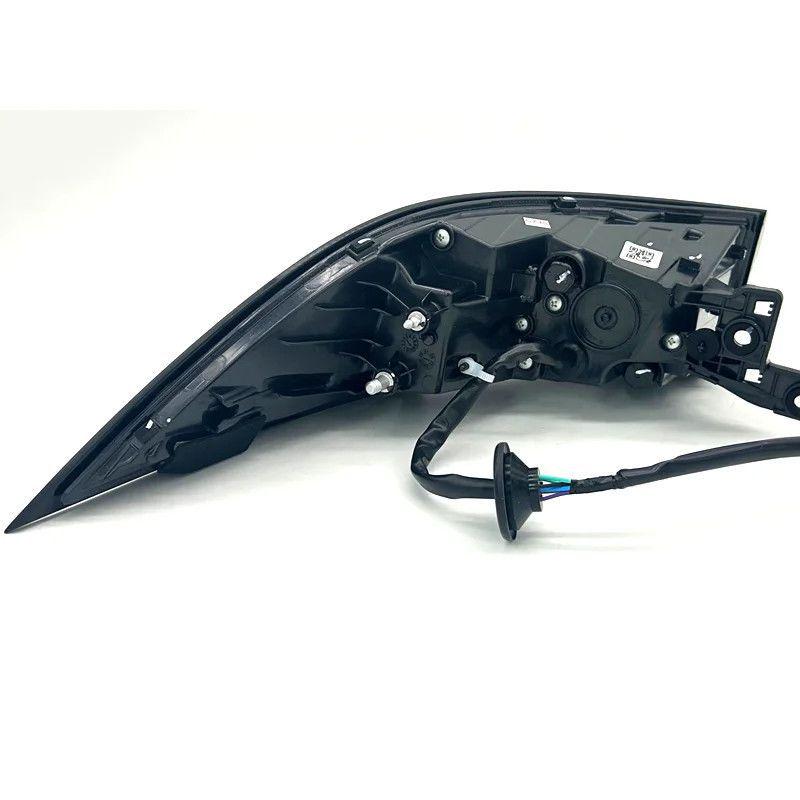 Dongfeng Fengxing T5 EVO Taillight: Rear Anti-Collision, Turn Signal, Brake Light Combo