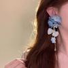 Super fairy blue fringed flower earrings for women's high-end seaside vacation style earrings, beautiful temperament ear jewelry