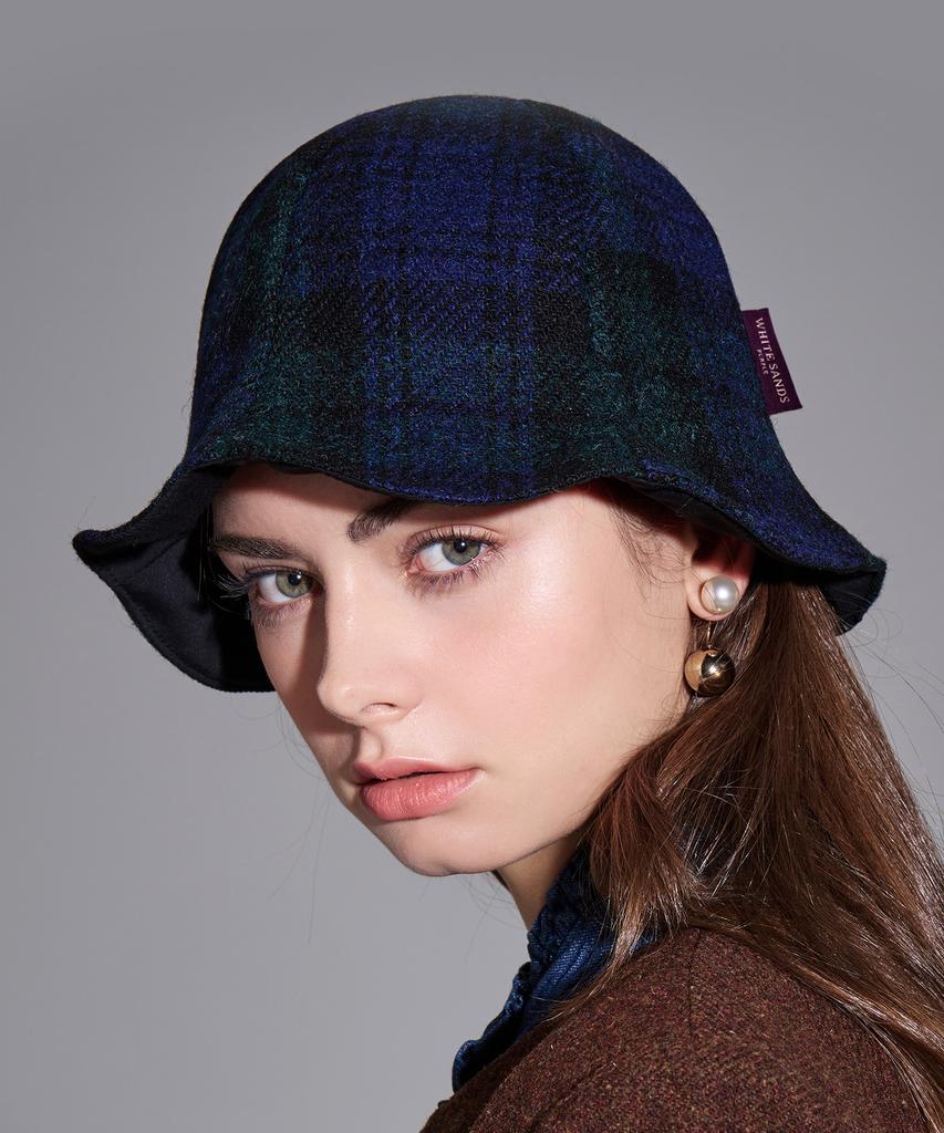 Hwaiteusaenjeu Purple Label Harris Tweed Bucket Hat Alana Navy