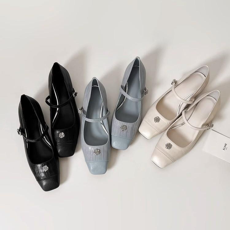 Soft leather version~ Korean version, elegant temperament, small fragrance, light mouth camellia, square head Mary Jane shoes, one word with