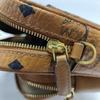 [Pre-Owned] Classic Monogram Zip Leather Camera Bag - Very Good #1Y4OA9