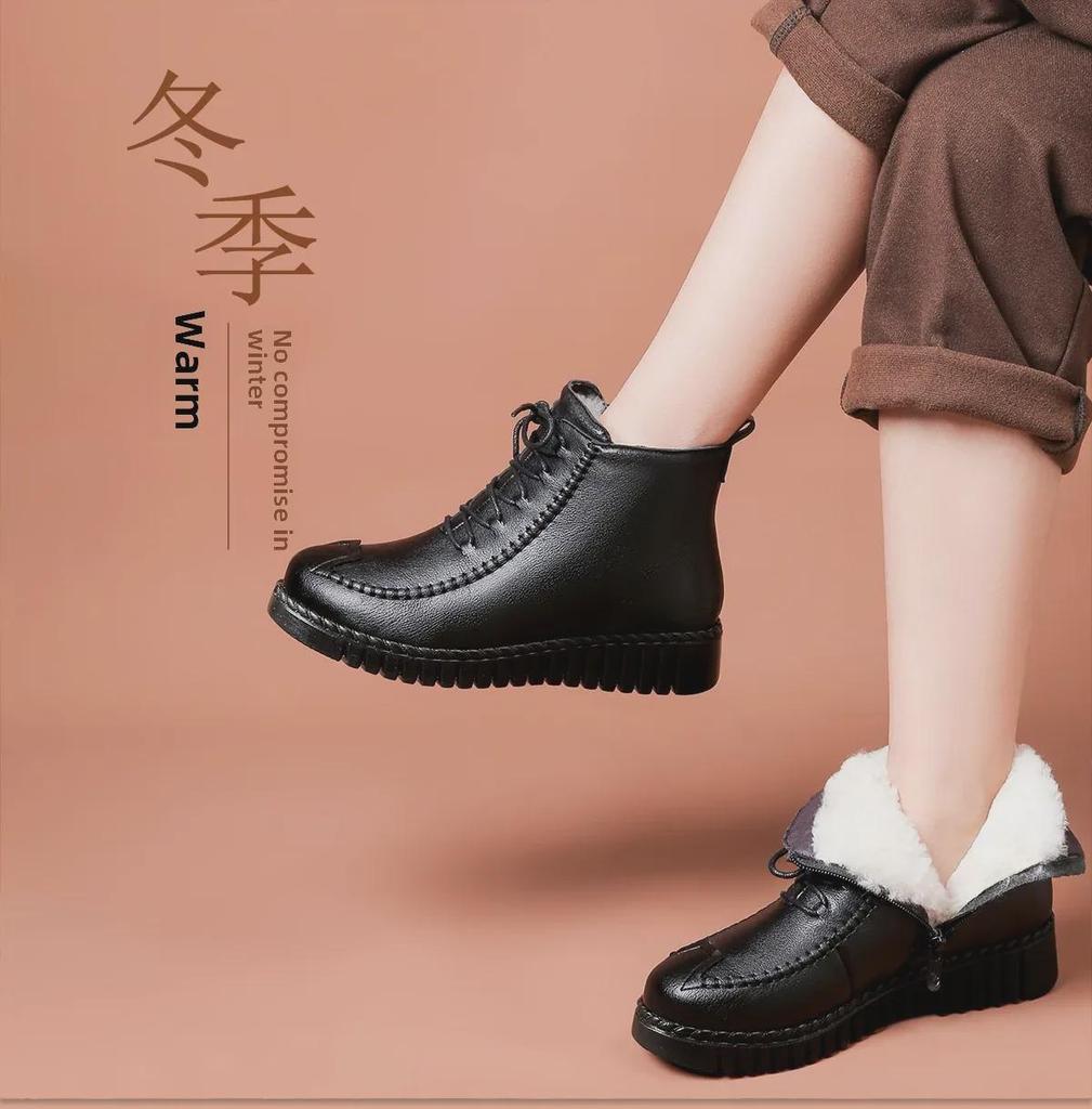 Mid-Aged Women's Non-Slip Winter Boots with Velvet Lining