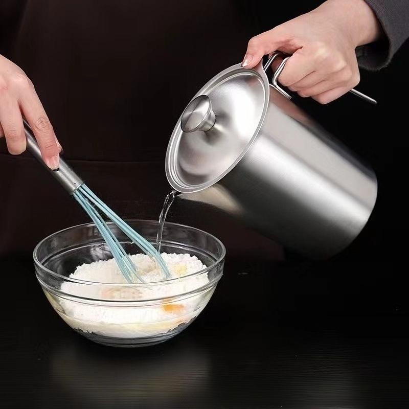 2026 304 Stainless Steel Measuring Cup with Scale Large Diameter and Large Capacity Tea Milk Baking Cup