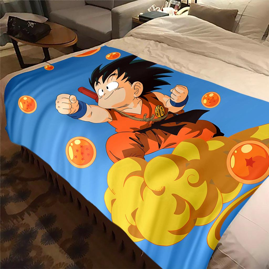 1pz Coperta in Flanella con Stampa Son Goku, Alta Qualità per Tutte le Stagioni, Decorazione per la Casa, Calore e Comfort, Perfetta per Regali di Natale