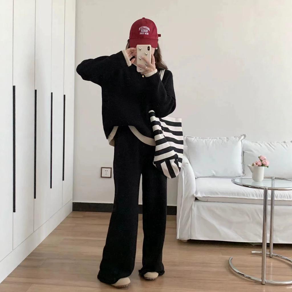 Casual simple fake two-piece knitted suit for women's autumn and winter new thickened crew neck top + wide-leg pants two-piece set