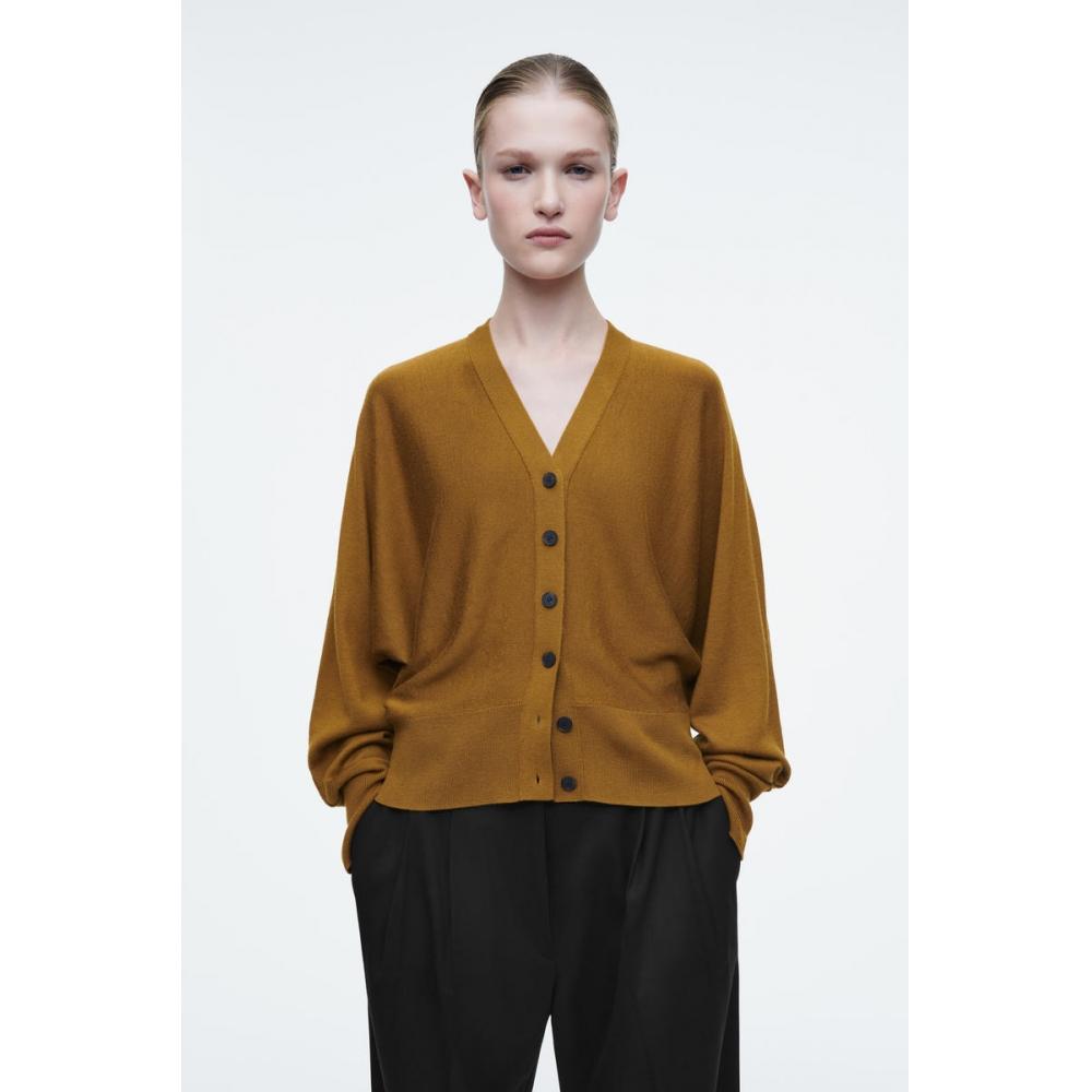 

Cos Japan Batwing Sleeve Merino Wool Cardigan Braun/XS