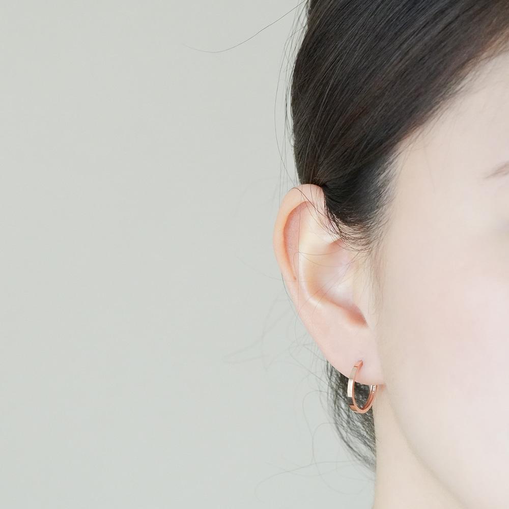 Alleun 14K 18K Flat One-Touch Ring Gold Mini Daily Earrings (Type A)