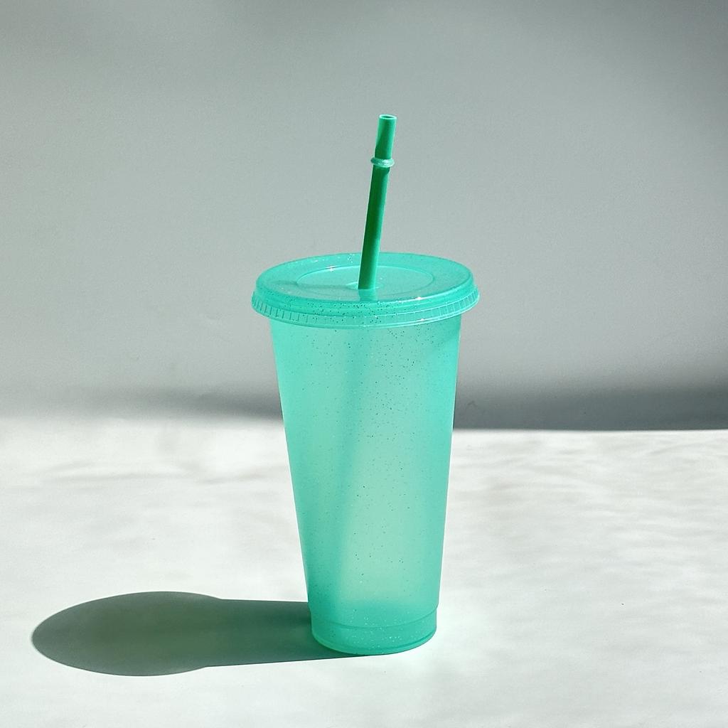 Plastové kelímky s víčky a slámkami Šálek na džus Mléko Čaj Šálky na kávu Šálky na pitíStudené Šálky Šálky na změnu barvy, Šálky se třpytkami Výměnné Šálky na párty
