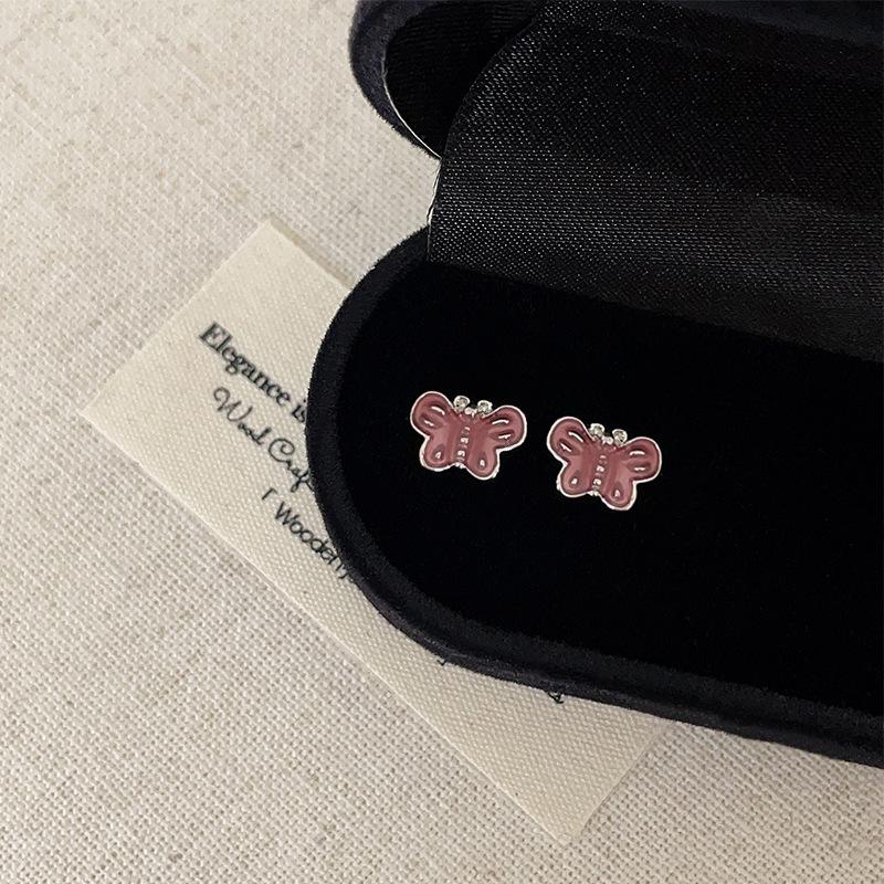 

Элегантные серьги-пусеты в виде бабочек: Маленькие, Роскошные, Модные, Универсальные украшения для женщин