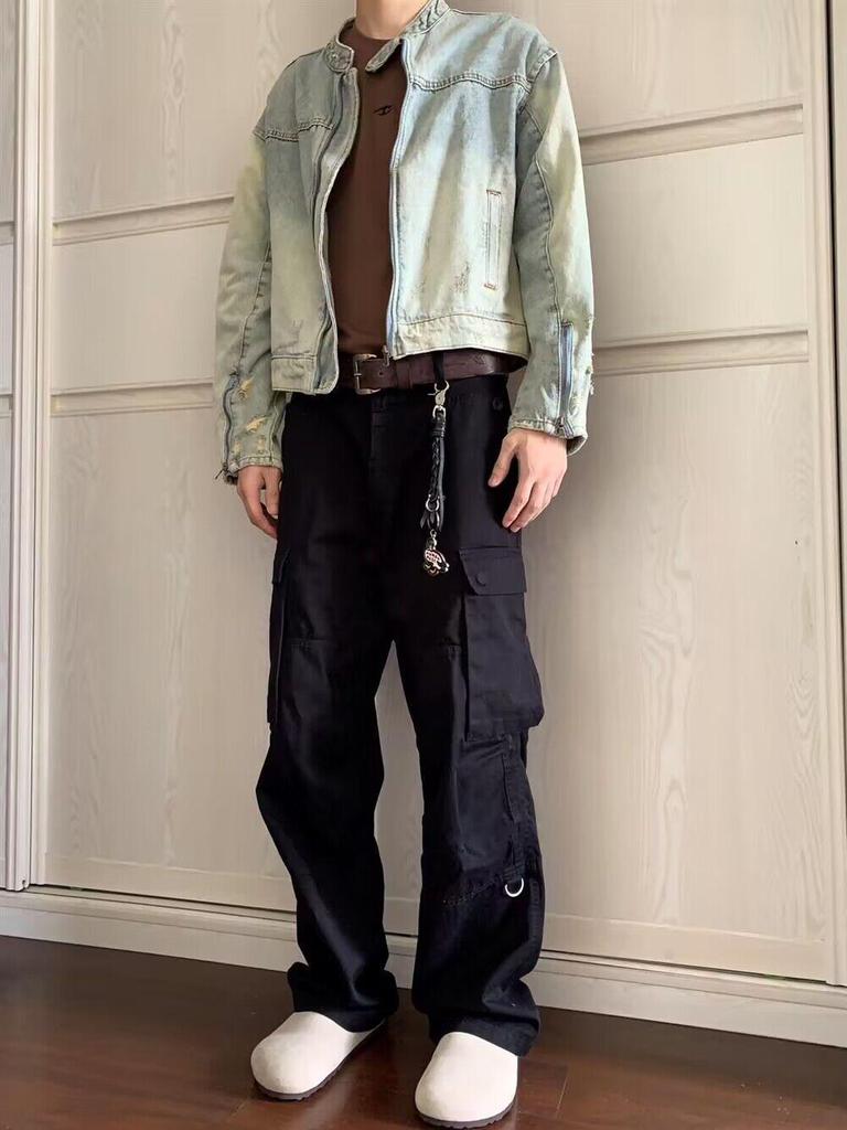 Men's Retro Stand Collar Denim Jacket - Japanese Style Washed Design for Couples, Trendy Spring and Autumn Wear.