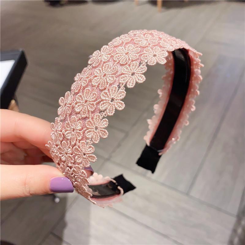 Fashion Women Lace Hairbands Wide Hair Hoop No-slip Lady Flower Hollow Headbands with Teeth Elegant Female Hair Accessories