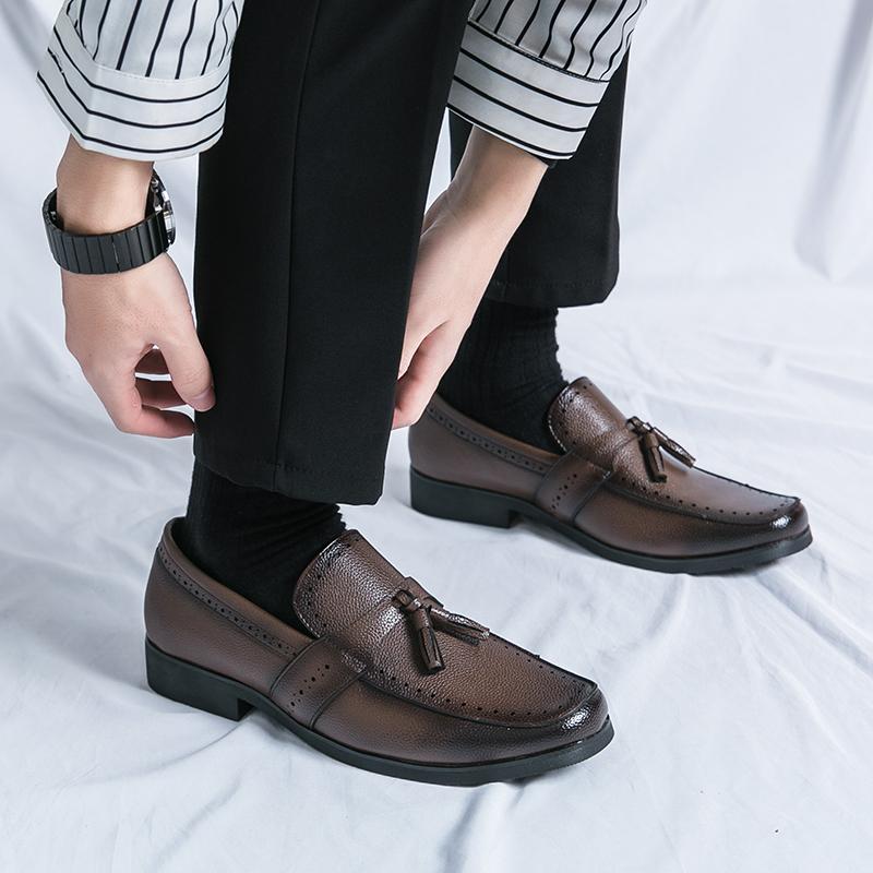 Comfortable oversized men Loafers  Fashion Walking Shoes Man Drive Flats Classic  Style Men Casual Driving party Office Shoes