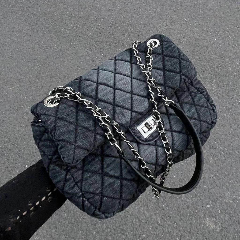 Casual Washed Denim Large Hobo Shoulder Bag for Women, 2025 Collection