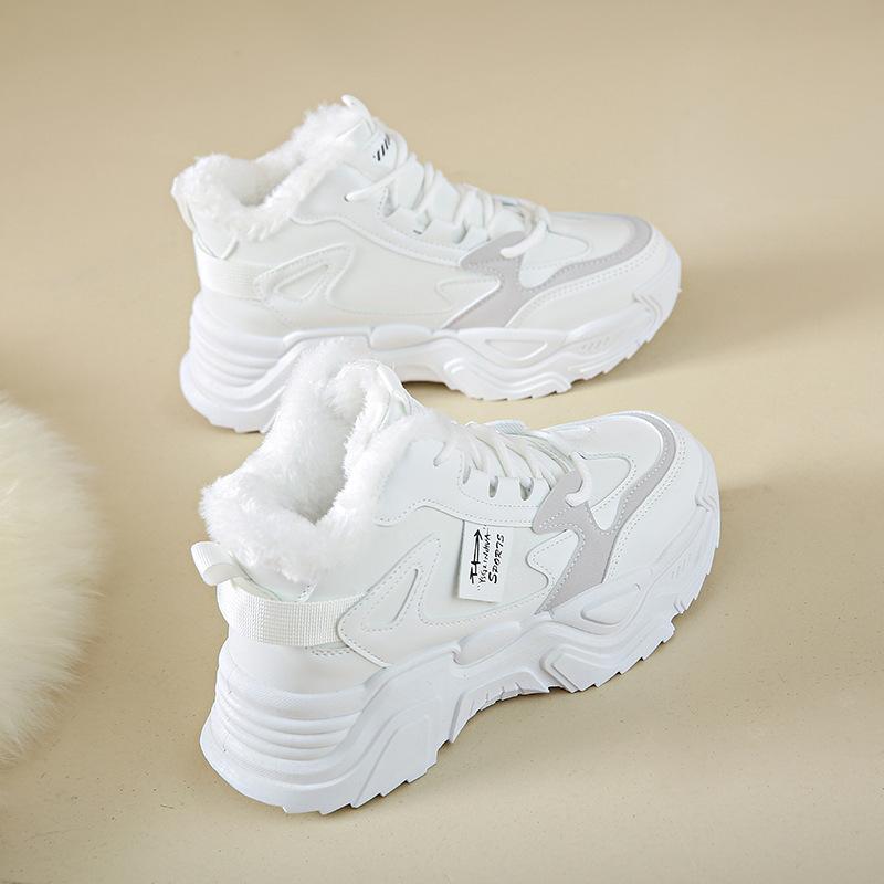 The New Price Is Excellent, the Cotton Shoes Are Thickened In the Winter of 2025, and the Northeast Women's Short Boots Are High-top Large Sports and