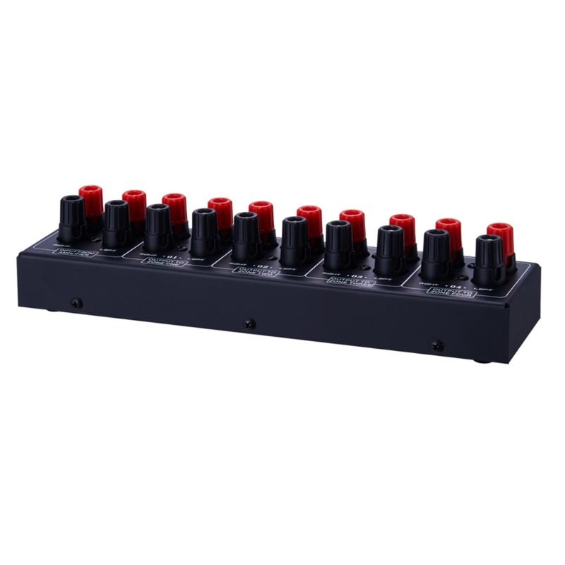 1 In 4 Out Amplifier And  Source Signal Distribution Panel Single  Input 300W Per Channel Losslessly