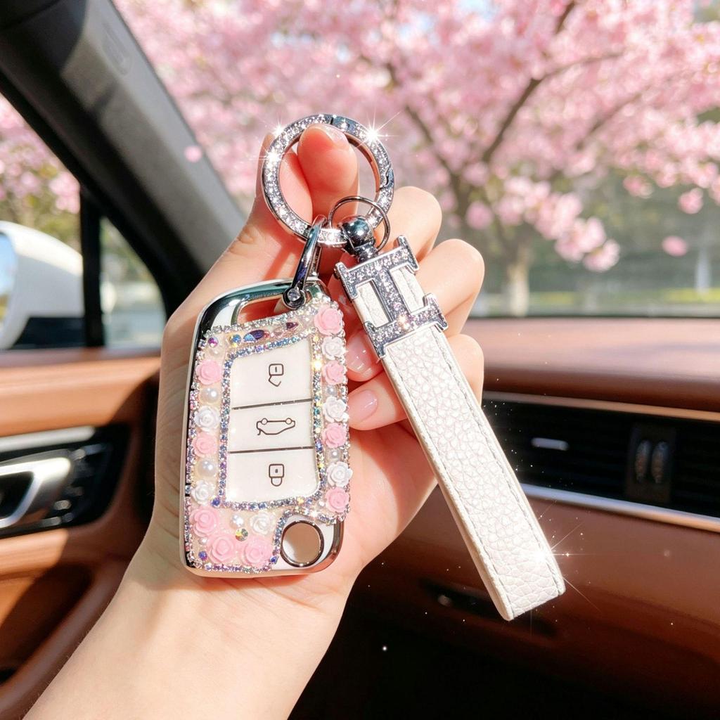 Volkswagen Passat Key Case for 2017-2021 Models with Diamond Design