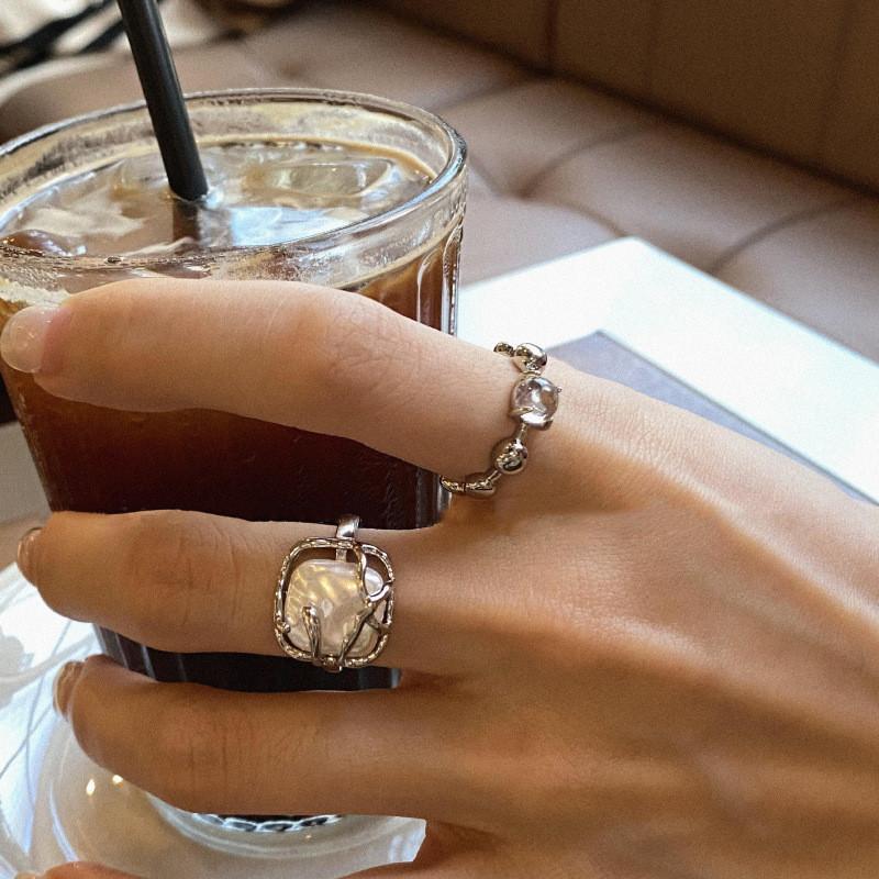 Adjustable 2023 Luxe Baroque Pearl Ring For Women Vintage Style Fashion Statement