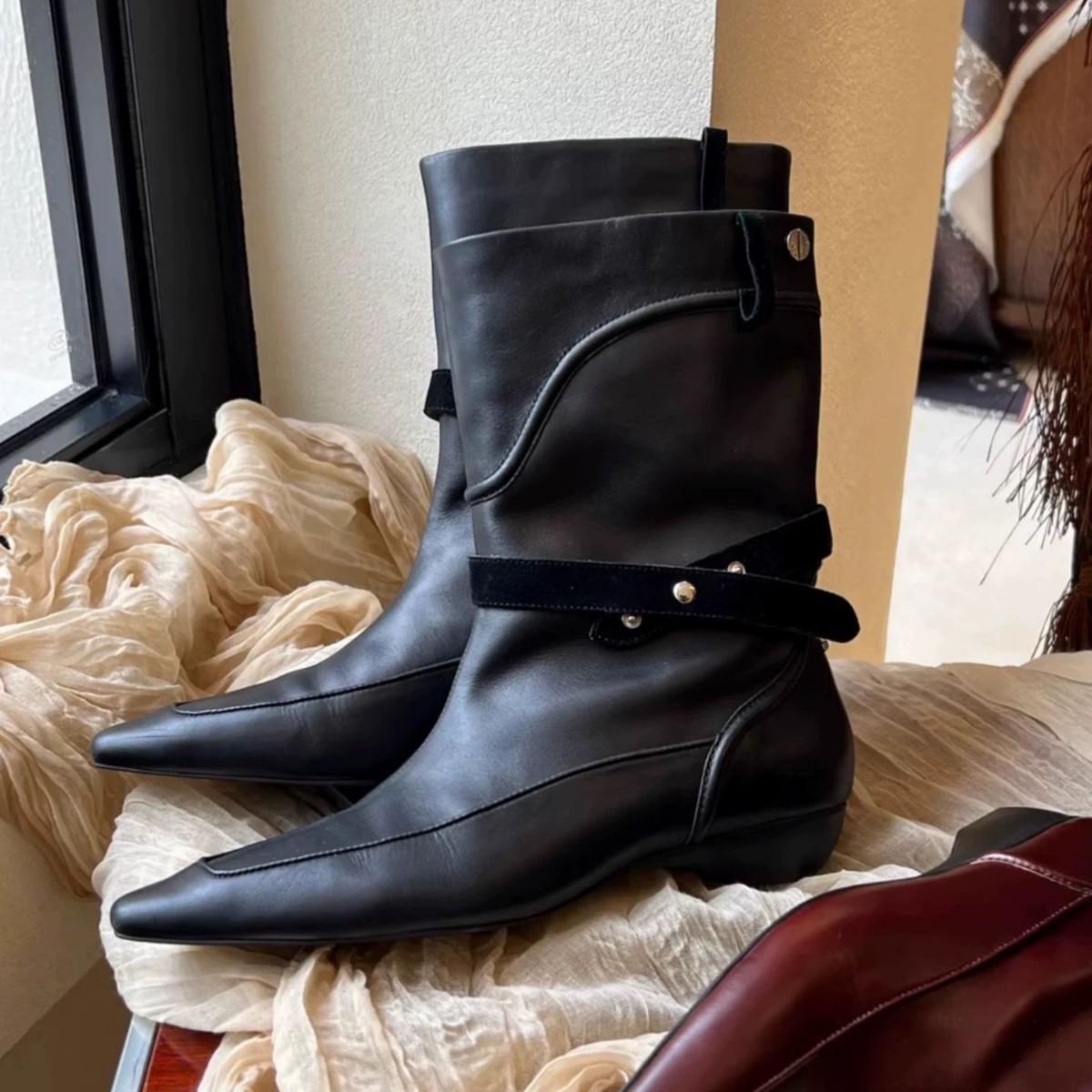 Sheepskin version retro niche pointed toe wedge heel western cowboy boots medium boots women s 2025 new thin boots short boots 40 чёрный 7836₽