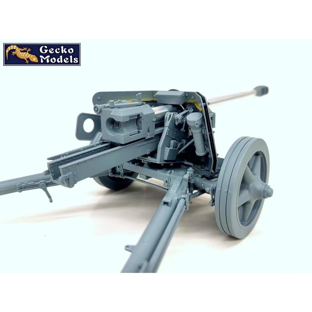 Gecko Models 1/16 German 7.5cm PaK40 Anti-Tank Gun Early Production Plastic Model Kit GEC16GM0012
