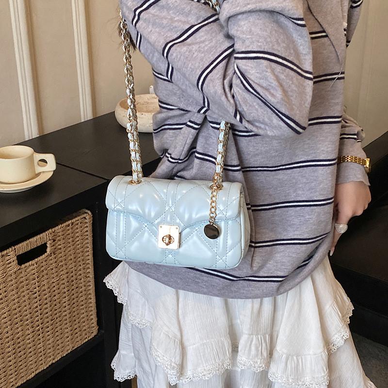French Leather Waxed Pu Crossbody Bag With Zipper Closure For Office And Casual