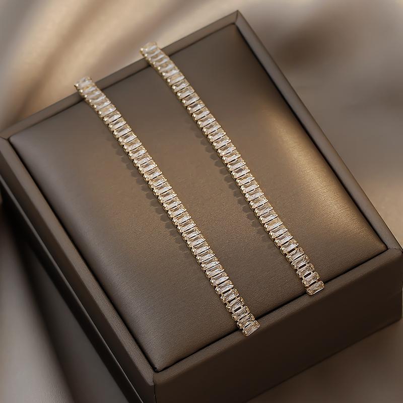 Design Fashion Jewelry 14K Gold Plating AAA Zircon Luxury Shiny Long Earrings Elegant Women Wedding Party Earrings