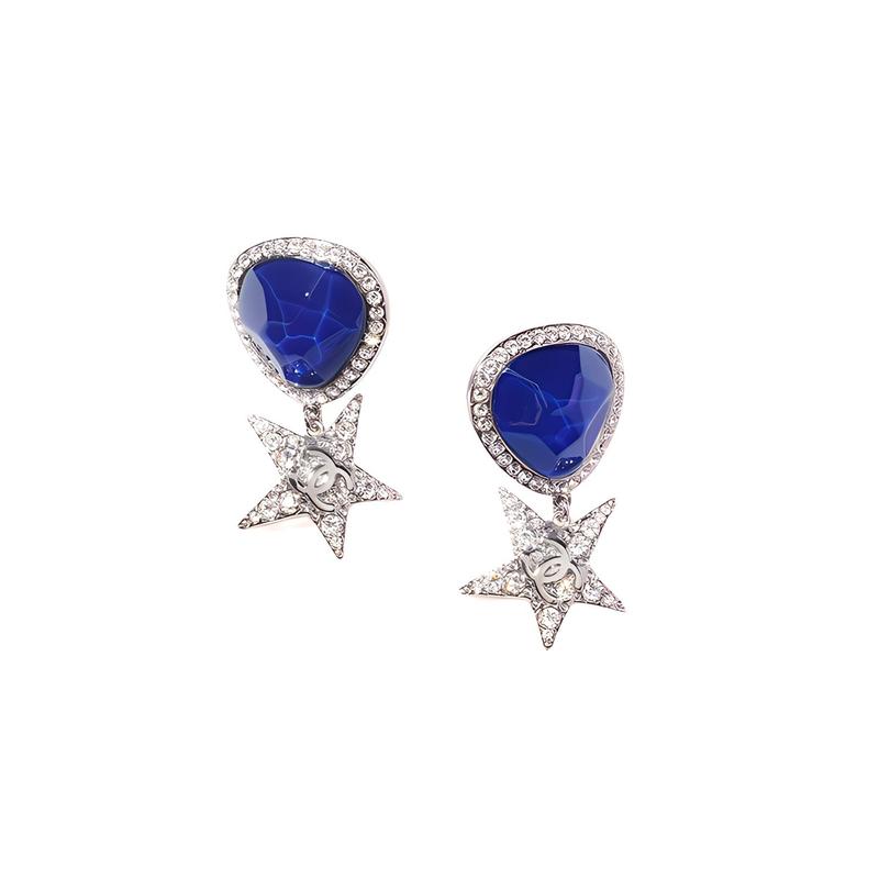 

CHANEL [Early Spring New Style 22C] Metallic Resin Blue Crystal Star Earrings Women s Silver Blue синій