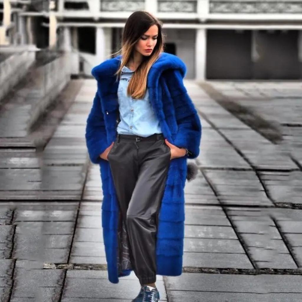 Długie ekologiczne płaszcze z futra norki z dużym kapturem Modne luksusowe nowe królewsko niebieskie płaszcze z futra norki z długim rękawem Damska odzież wierzchnia 5XL