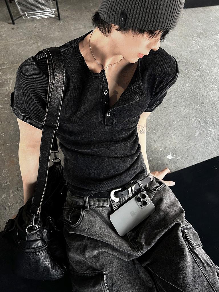 Siaosiko Pigment Henley Neck Muscle Fit Short Sleeve