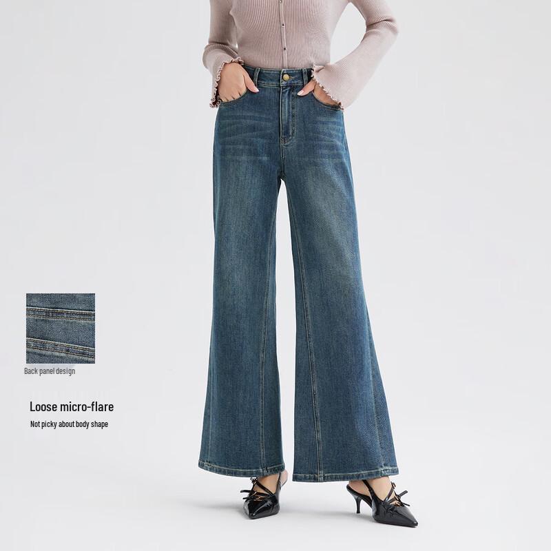 

FivePlus Women s Relaxed Fit Flared Jeans L