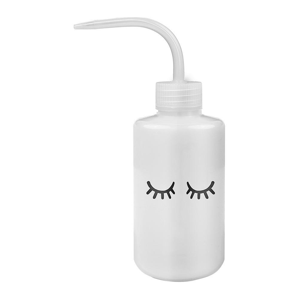 Safety Rinse 250ml Water Squirt Bottle Measurement Plastic Wash Bottle Squeeze Washing No Spill Squirt Bottle