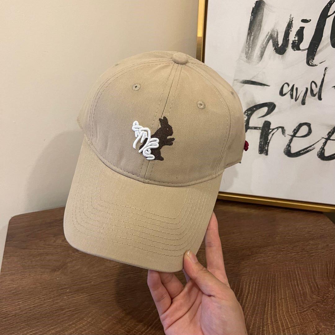 

Трендова брендова бейсболка з вишивкою тварин, літня, чоловіча та жіноча, універсальна кепка з м яким верхом, візор для маленького обличчя M（56-58cm）