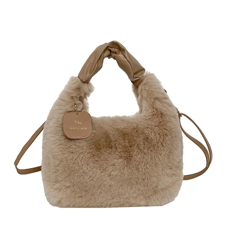 Autumn and winter new high-end texture portable plush bag women's simple fashion trend messenger bag shoulder bag