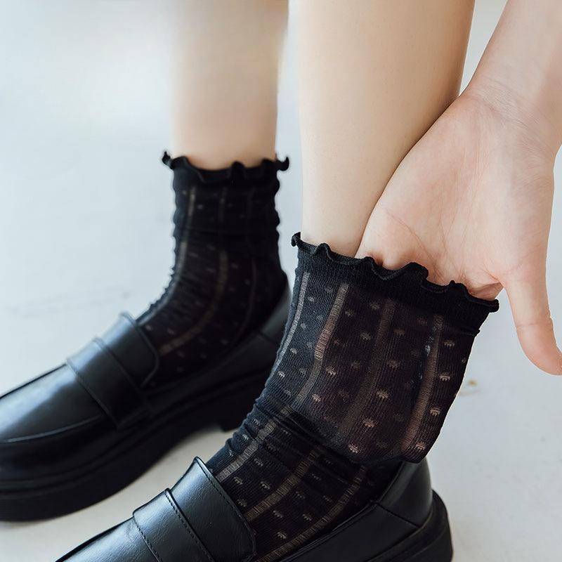Lace Hollowed-out Mesh Princess Socks, Black and White Retro Black Ear-trimmed Women's Pile-up Socks, Long Socks