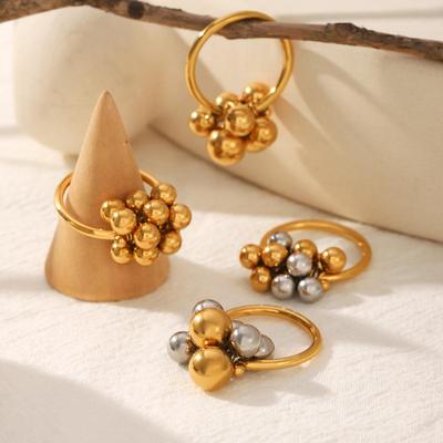 Europäisches und Amerikanisches Traubenbüschel-Design Multi-Kugel Edelstahl Titanring - Einzigartig und Stilvoll