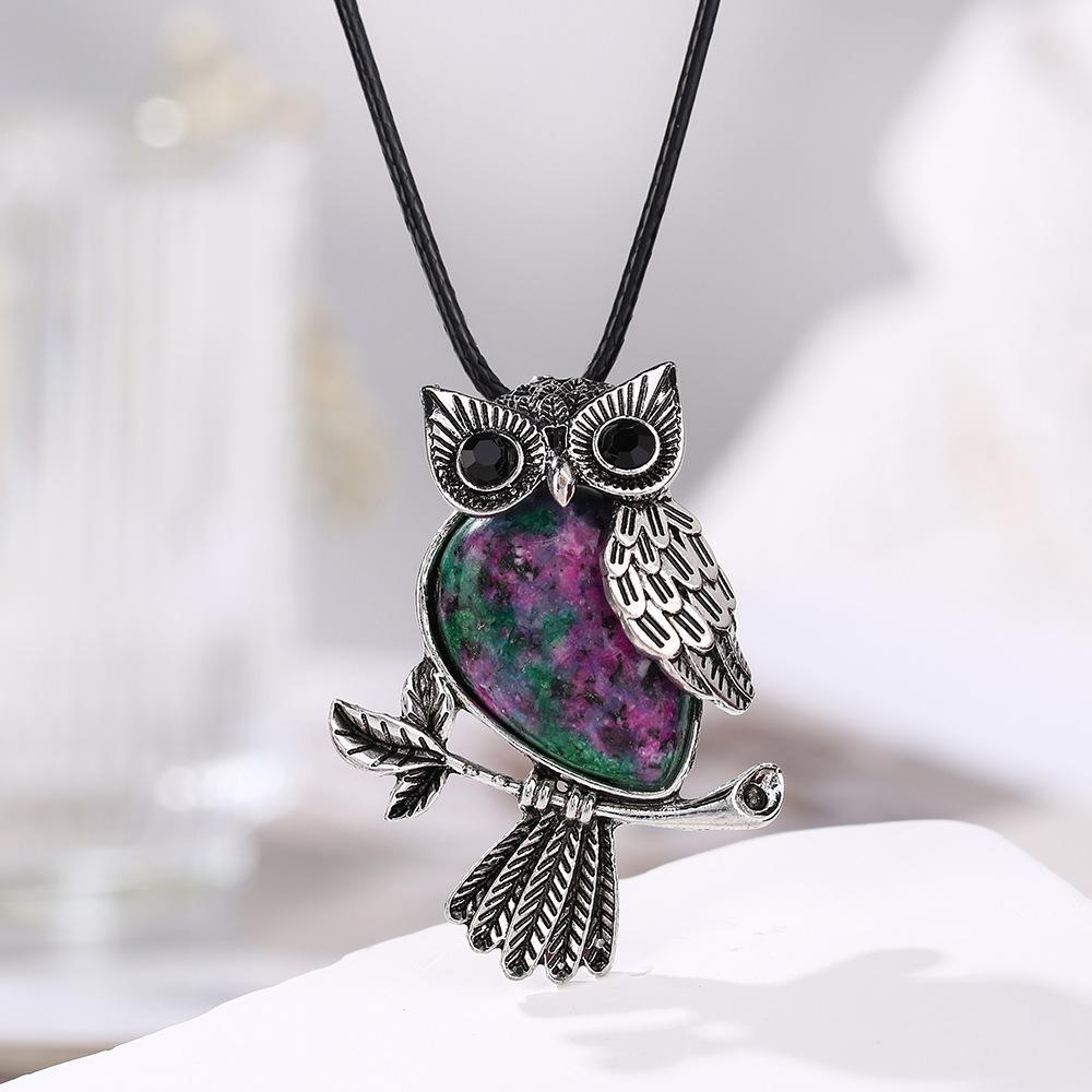 Ciondolo in cristallo naturale, collana gufo intarsiata con ametista, gioielli, Regalo di Natale, Regalo di San Valentino, Regalo per fidanzata, Regalo di compleanno