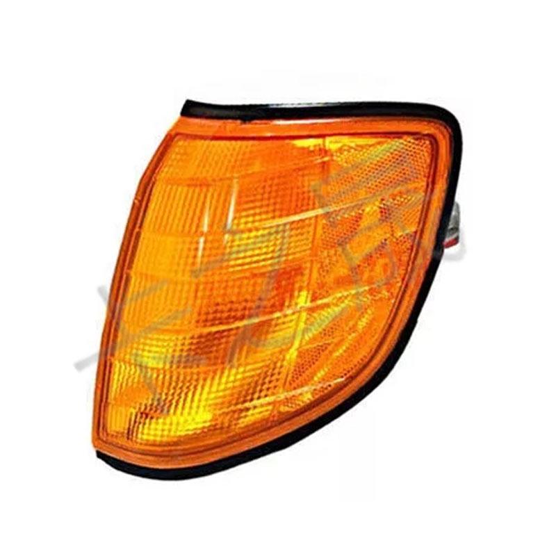 Mercedes-Benz W140 Front Corner Turn Signal Light