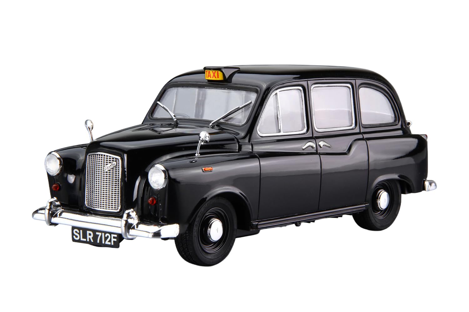 

Aoshima Bunka Kyozai The Model Car London Taxi Scale Plastic Model (AOSHIMA) FX-4 68 1/24 чёрный